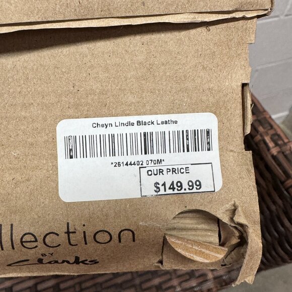 clarks women's black leather boots size 7 and 6 - Picture 9 of 9